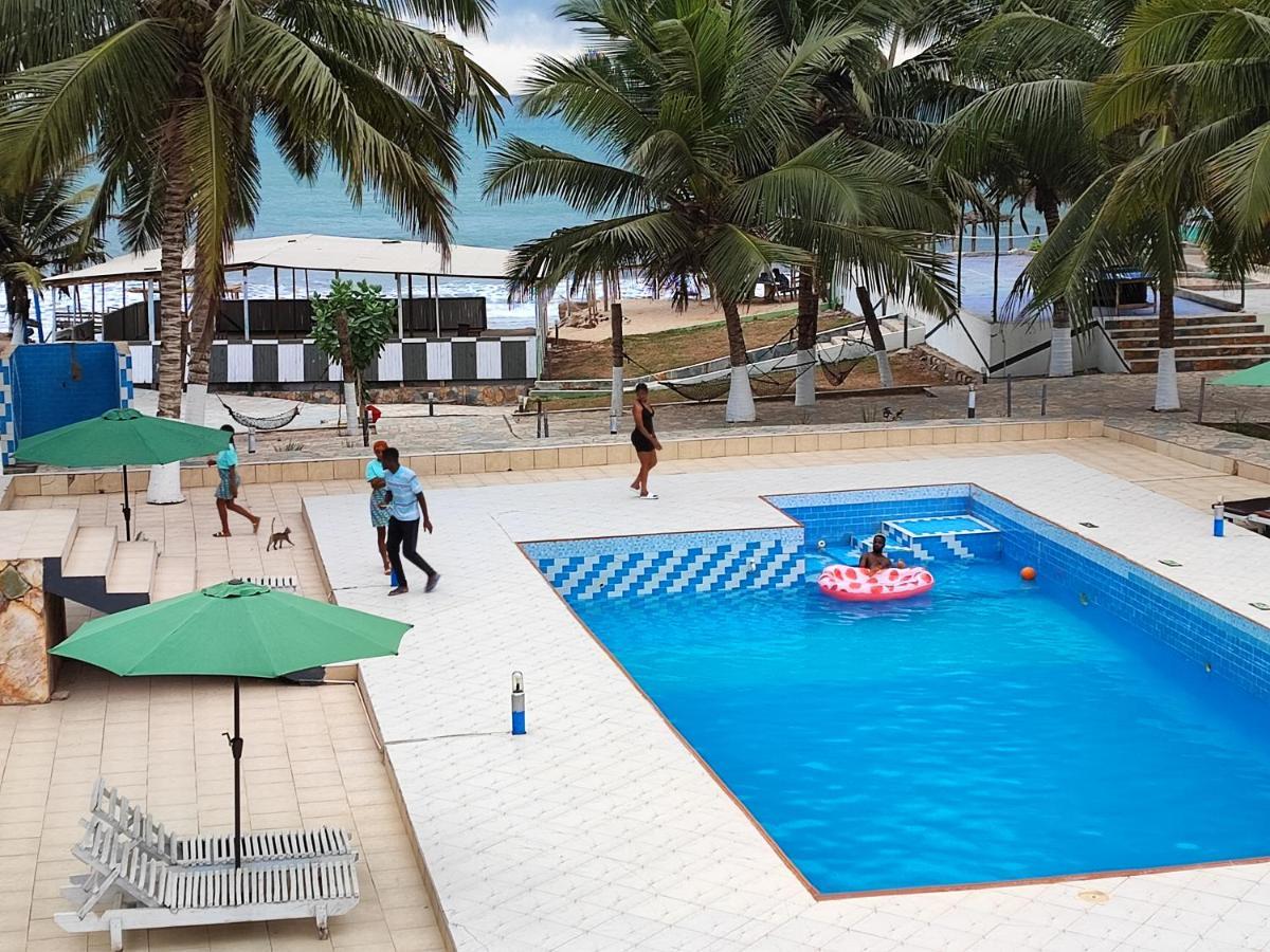 Ellisa Hospitality And Spa Hotell Accra Eksteriør bilde