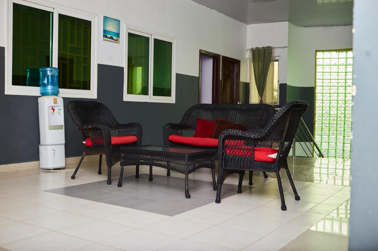 Ellisa Hospitality And Spa Hotell Accra Eksteriør bilde