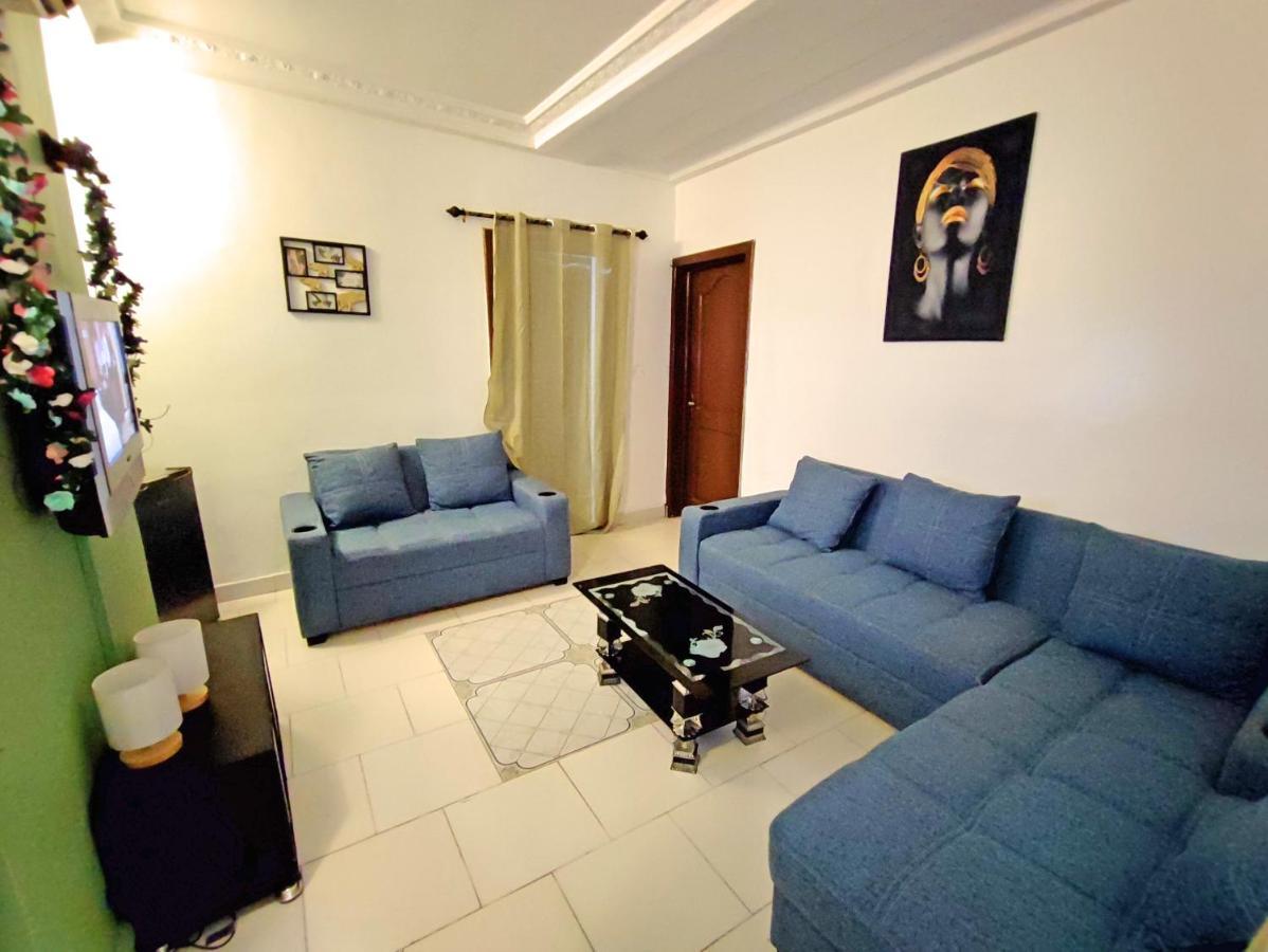 Ellisa Hospitality And Spa Hotell Accra Eksteriør bilde