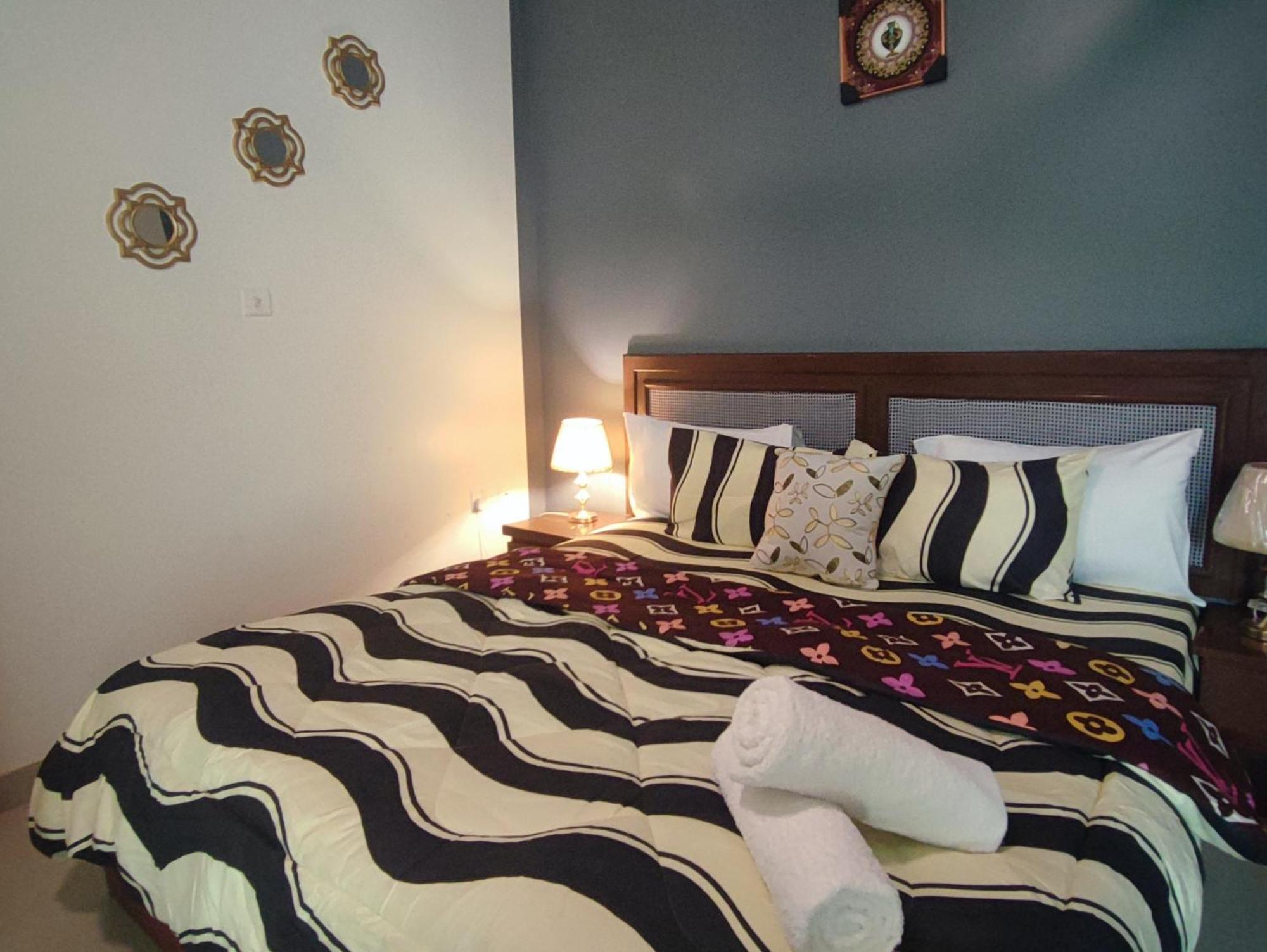 Ellisa Hospitality And Spa Hotell Accra Eksteriør bilde
