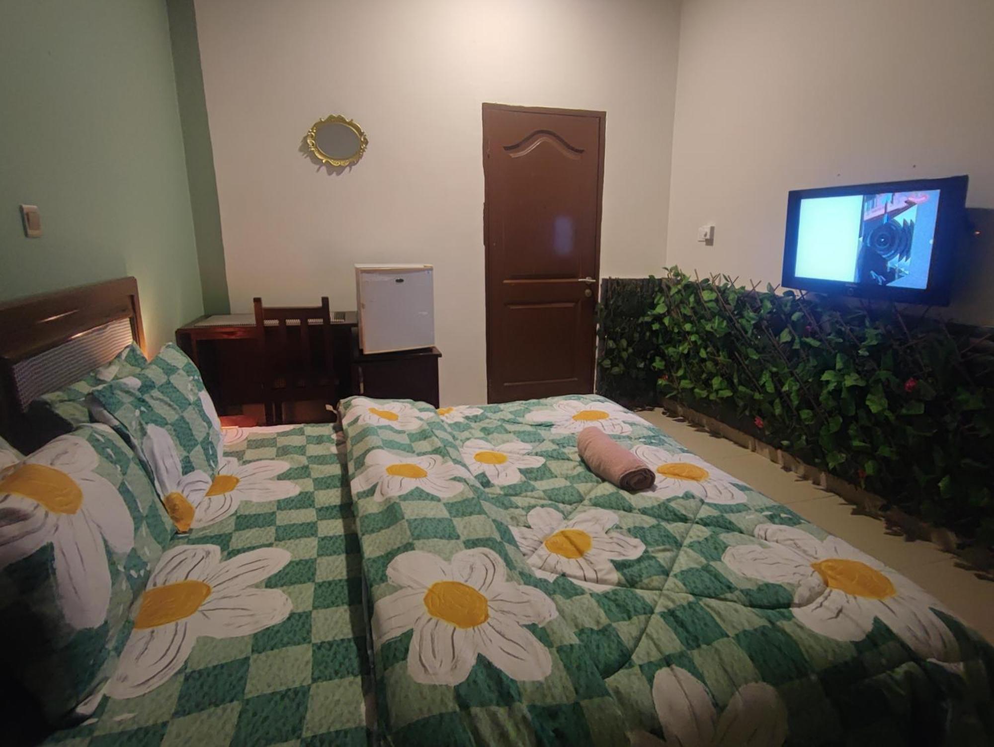 Ellisa Hospitality And Spa Hotell Accra Eksteriør bilde