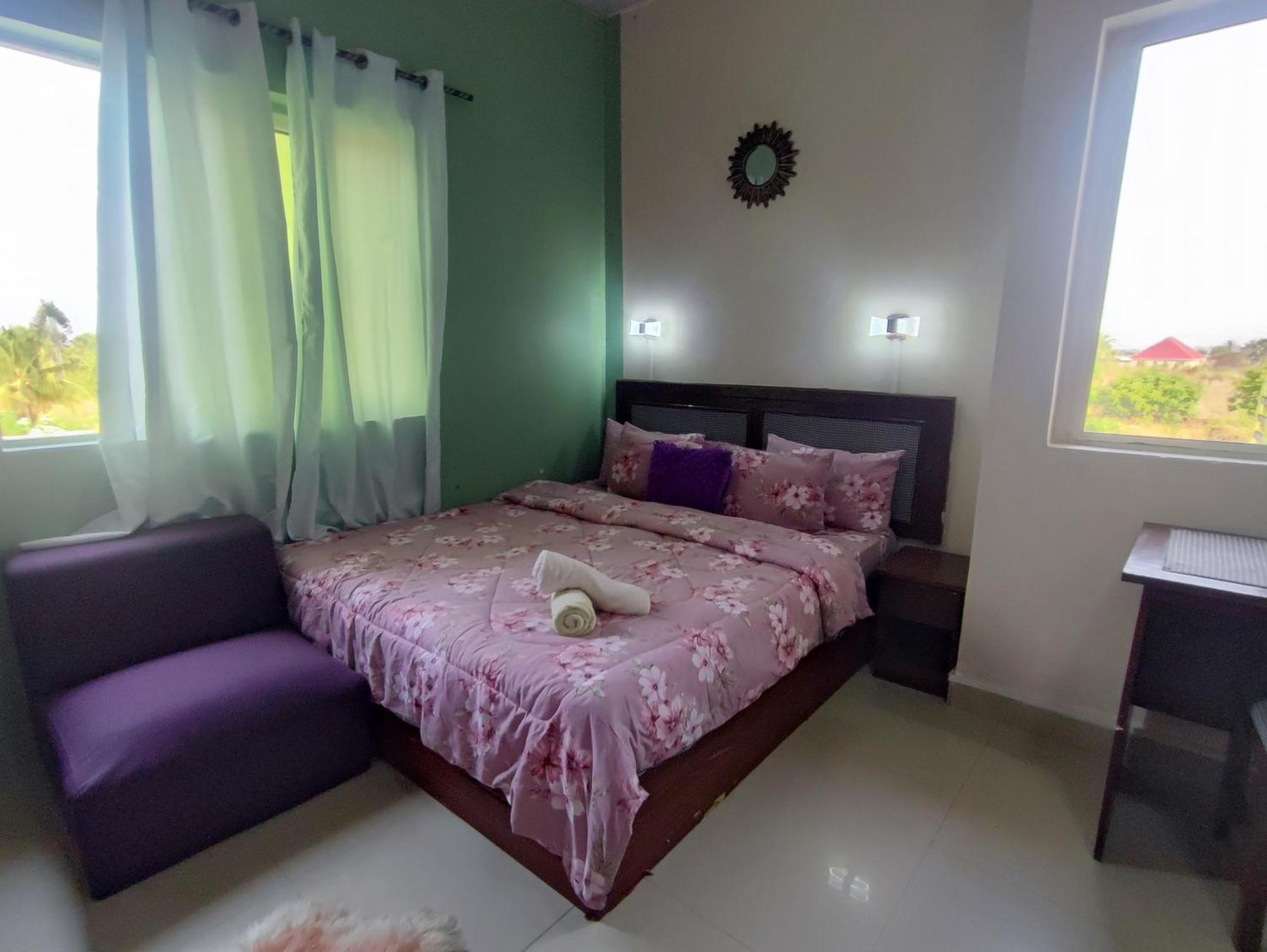 Ellisa Hospitality And Spa Hotell Accra Eksteriør bilde