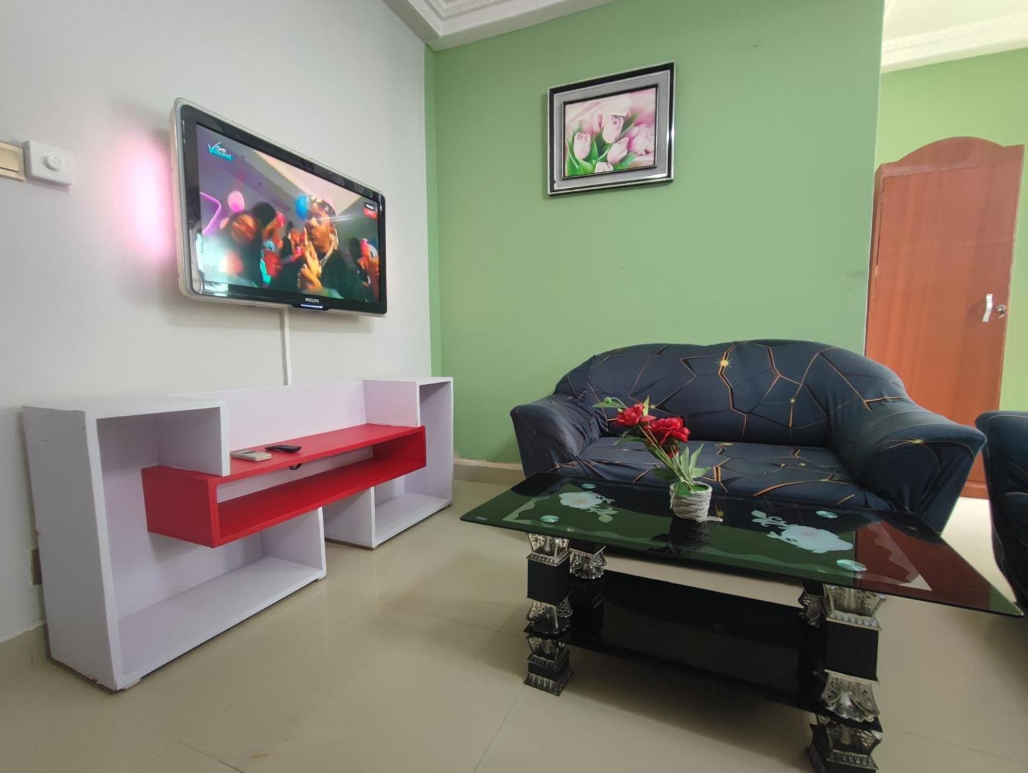 Ellisa Hospitality And Spa Hotell Accra Eksteriør bilde
