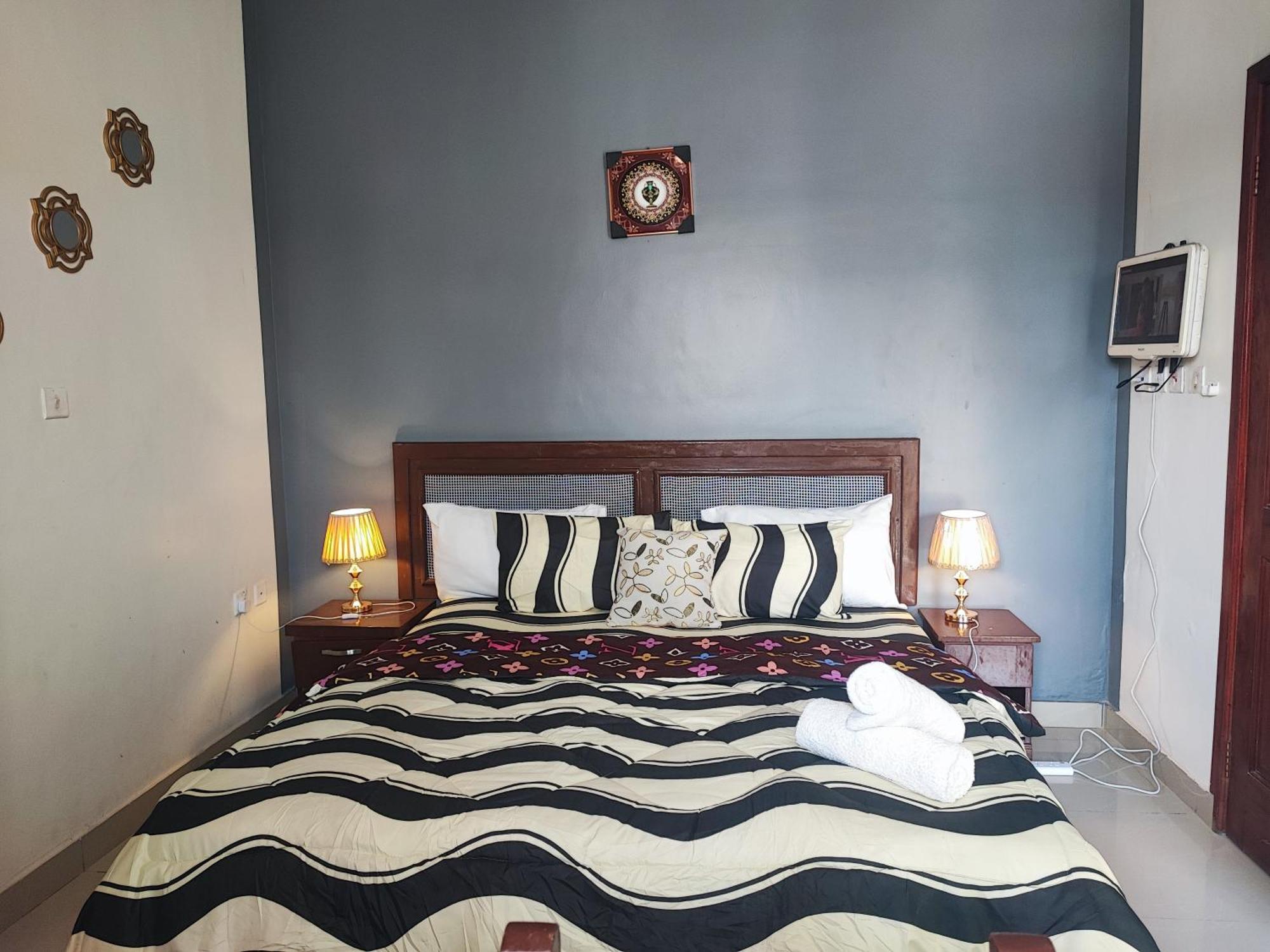 Ellisa Hospitality And Spa Hotell Accra Eksteriør bilde