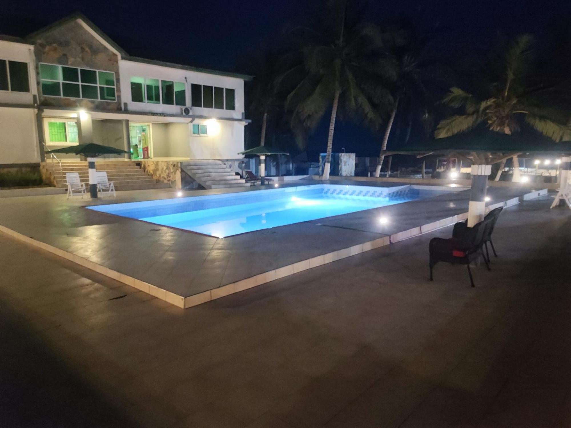 Ellisa Hospitality And Spa Hotell Accra Eksteriør bilde
